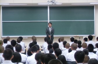 2学期始業式を行いました。