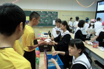 星稜祭　中学校カレー大盛況！