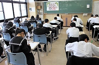 1学期中間試験が始まりました。