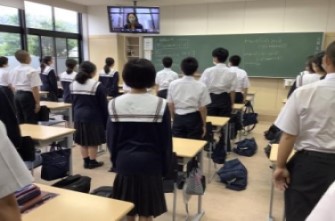 1学期終業式、表彰伝達を行いました。