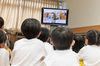 中学ESS部 金沢星稜大学附属星稜幼稚園の園児と交流！