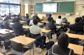 3学期始業式を行いました。