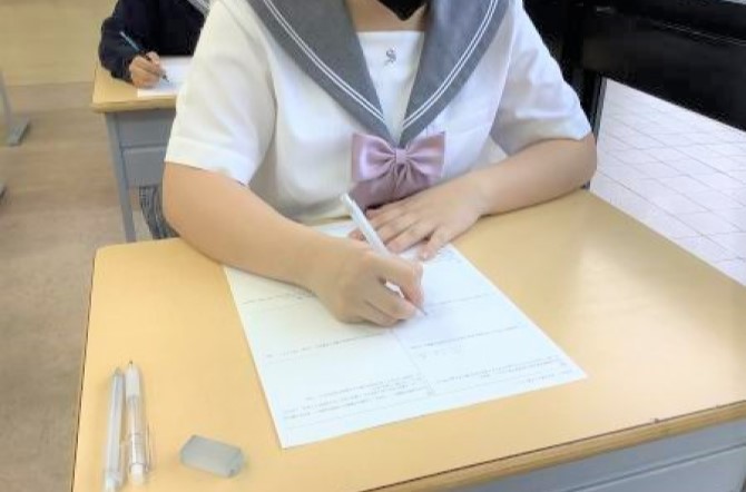 2学期中間試験を行いました。