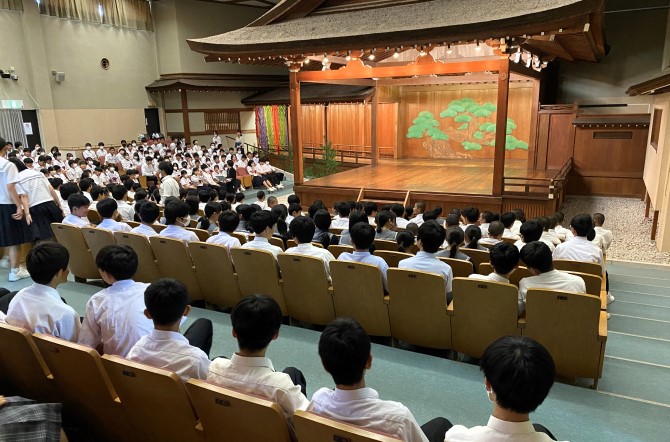 3年生 観能教室に参加しました！