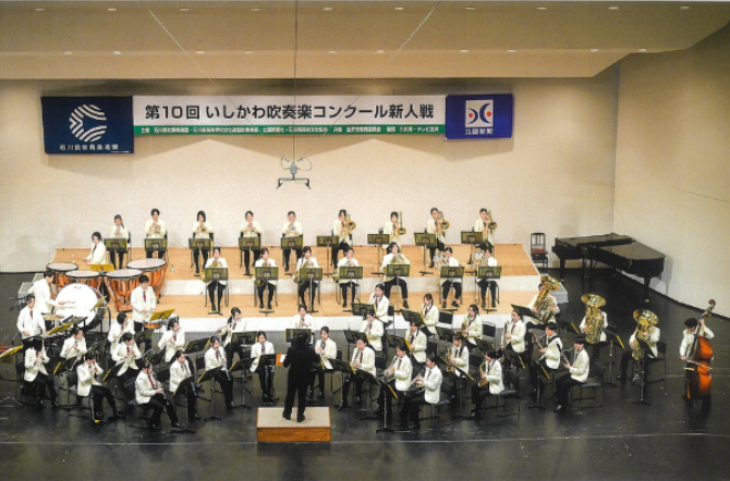 吹奏楽部　銀賞を受賞しました。