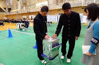 高校3年生　選挙出前講座(模擬投票)を実施しました。
