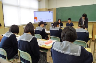福井大学による高校訪問説明会が開かれました。