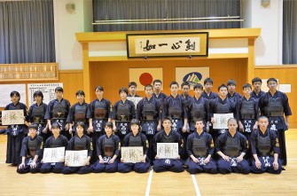 剣道部　県私立高校剣道大会で大勢の選手が入賞！