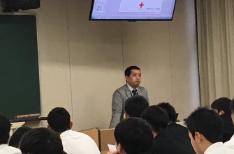高校3年生Pコース　献血に関する総合学習を実施しました。