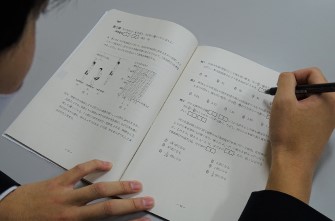 高校3年生　進学模擬試験が行われました。