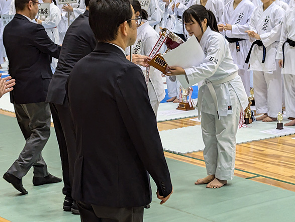 空手道部　寺西 瑚雪さん、優勝！全国大会出場決定！