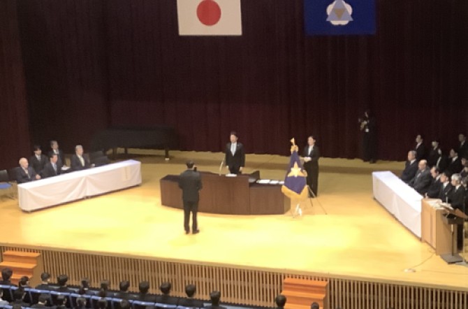 高校3年生　同窓会入会式・卒業式予行練習を行いました。