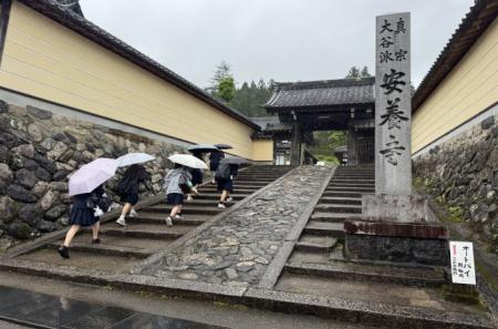 高校1年生　遠足に行ってきました。