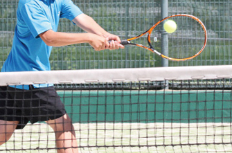 男子テニス部　地区高等学校テニス大会(全県開催)でダブルス準優勝、シングルス3位入賞